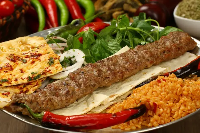 Chelo Kebab