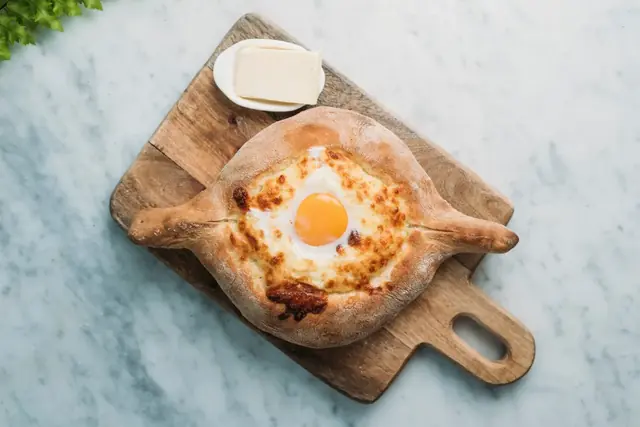 Khachapuri